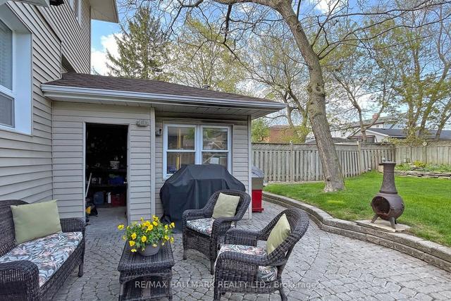 17 Avalon Blvd, House detached with 4 bedrooms, 3 bathrooms and 3 parking in Toronto ON | Image 31