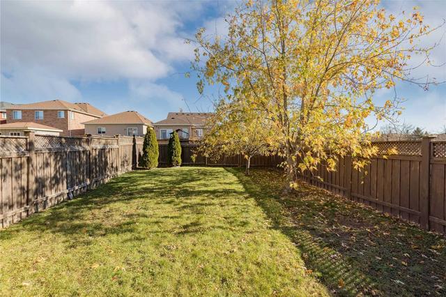 176 Stonebriar Dr, House detached with 3 bedrooms, 4 bathrooms and 3 parking in Vaughan ON | Image 30
