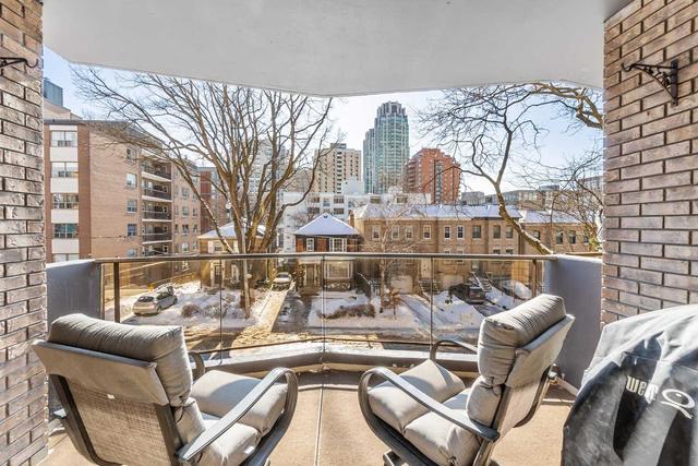 308 - 350 Lonsdale Rd, Condo with 2 bedrooms, 2 bathrooms and 1 parking in Toronto ON | Image 25