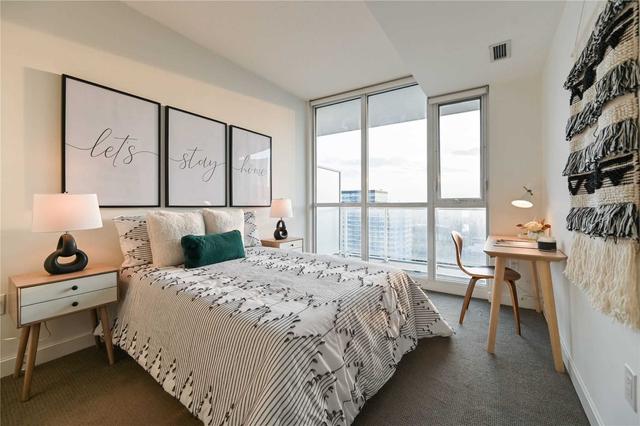 4512 - 75 Queens Wharf Rd, Condo with 1 bedrooms, 1 bathrooms and 1 parking in Toronto ON | Image 7