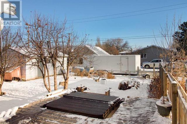 4803 49 Street, House detached with 1 bedrooms, 2 bathrooms and 8 parking in Forestburg AB | Image 14