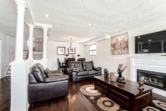 74 Mayall Ave, House detached with 3 bedrooms, 4 bathrooms and 4 parking in Toronto ON | Image 37