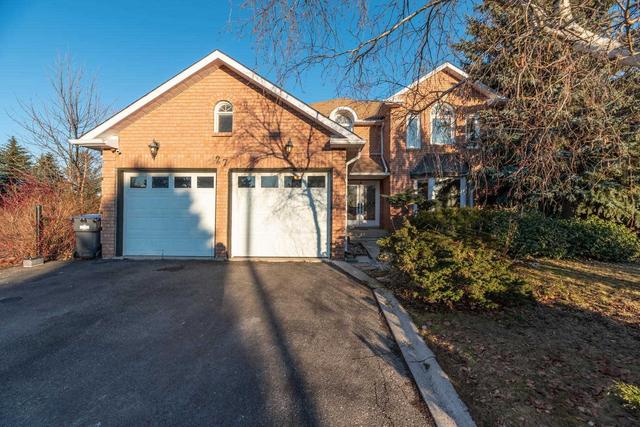 27 Kenpark Ave, House detached with 4 bedrooms, 5 bathrooms and 5 parking in Brampton ON | Image 1