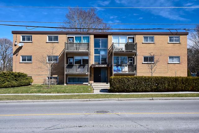 4 - 242 D'arcy St, Condo with 2 bedrooms, 1 bathrooms and 1 parking in Cobourg ON | Image 1