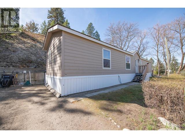 1502 46 Avenue, House other with 2 bedrooms, 2 bathrooms and 4 parking in Vernon BC | Image 30