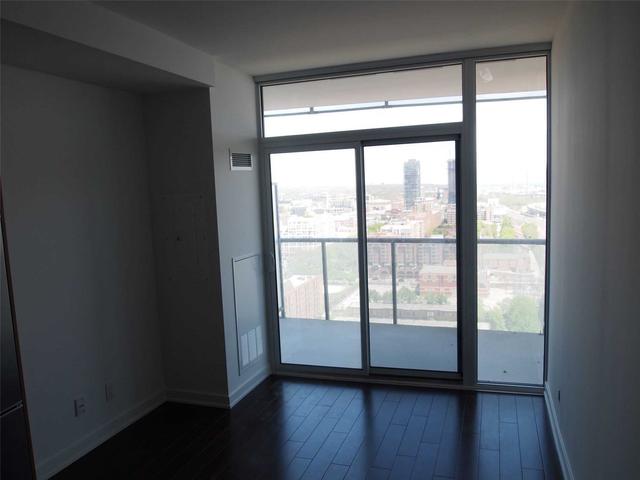 2107 - 1 Market St, Condo with 1 bedrooms, 1 bathrooms and 1 parking in Toronto ON | Image 4