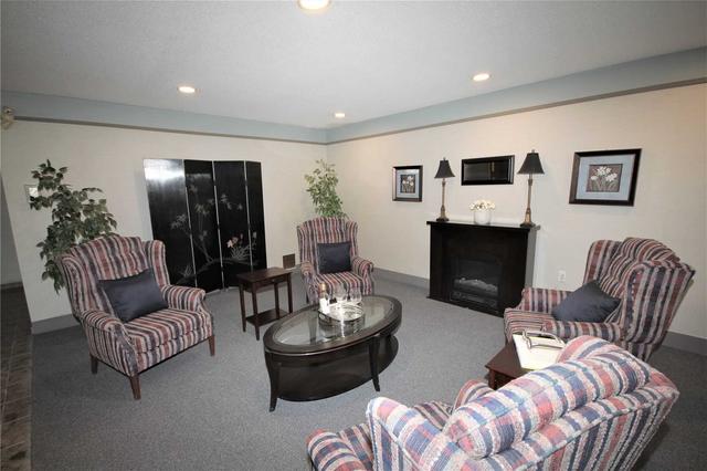 109 - 111 Grew Blvd, Condo with 2 bedrooms, 2 bathrooms and 1 parking in Georgina ON | Image 14