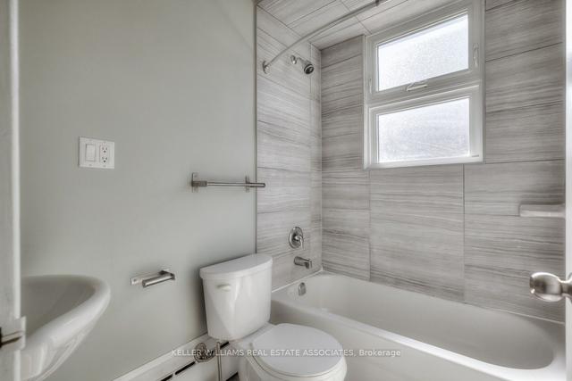 4 - 6 Seventeenth St E, House detached with 2 bedrooms, 1 bathrooms and 0 parking in Toronto ON | Image 7