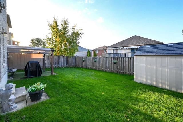 62 Jessica Dr, House detached with 4 bedrooms, 4 bathrooms and 4 parking in Barrie ON | Image 32