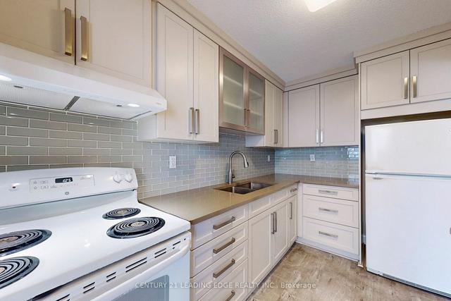 410 - 30 Sunrise Ave, Condo with 3 bedrooms, 2 bathrooms and 1 parking in Toronto ON | Image 8