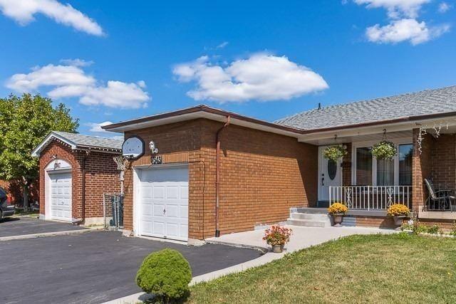 7343 Sigsbee Dr, House semidetached with 4 bedrooms, 3 bathrooms and 4 parking in Mississauga ON | Image 23