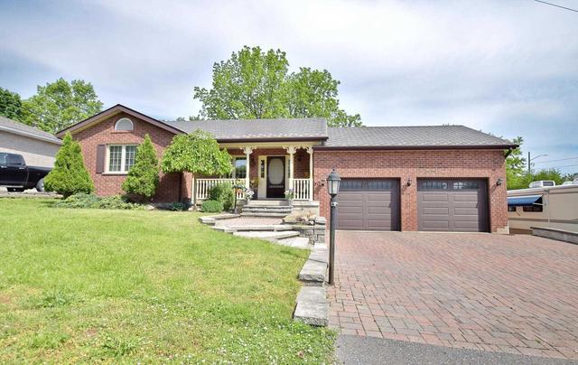 315 Balsam St, House detached with 2 bedrooms, 2 bathrooms and 6 parking in Scugog ON | Image 1