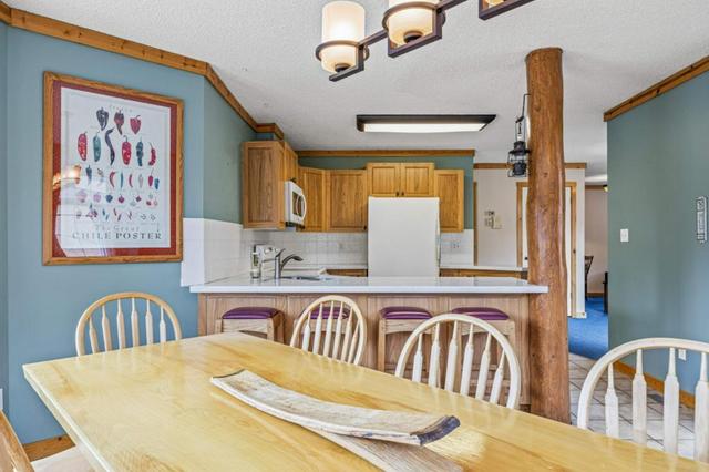 2 - 125 Rundle Crescent, Home with 3 bedrooms, 2 bathrooms and 2 parking in Canmore AB | Image 8