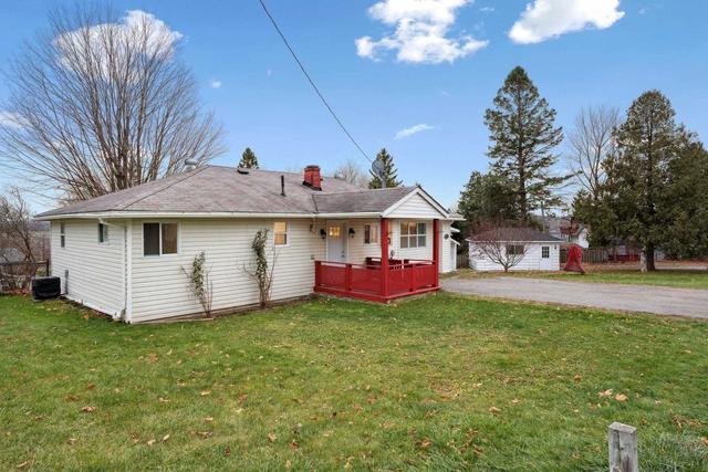 267 Elmdale Ave, House detached with 3 bedrooms, 2 bathrooms and 8 parking in Georgina ON | Image 12