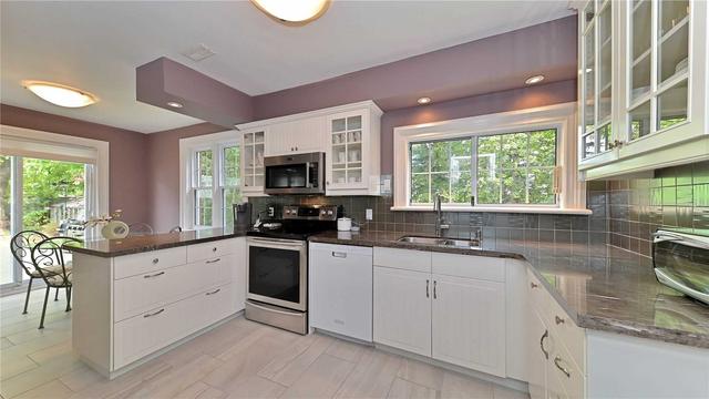 14 Murray St, House detached with 4 bedrooms, 3 bathrooms and 8 parking in Brampton ON | Image 29