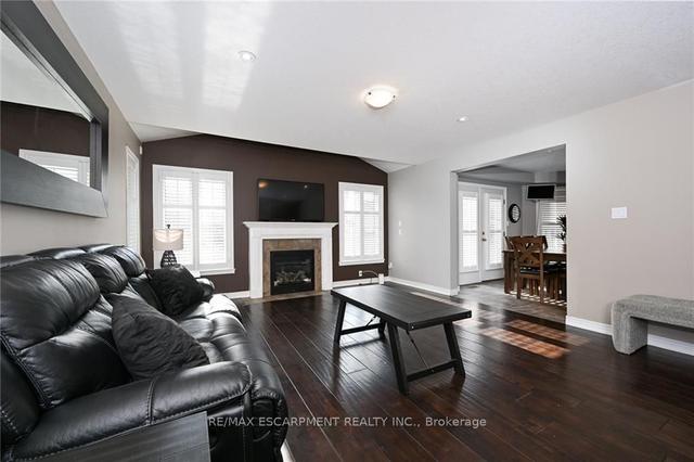 12 Jolliet St, House detached with 4 bedrooms, 3 bathrooms and 6 parking in Hamilton ON | Image 8