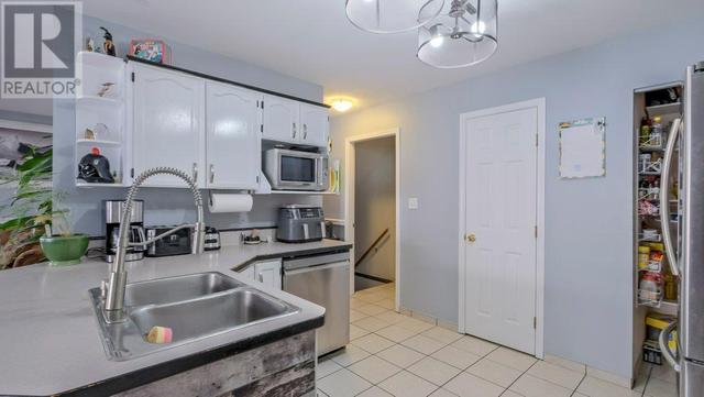 158 - 1458 Penticton Avenue, House attached with 3 bedrooms, 1 bathrooms and 2 parking in Penticton BC | Image 11