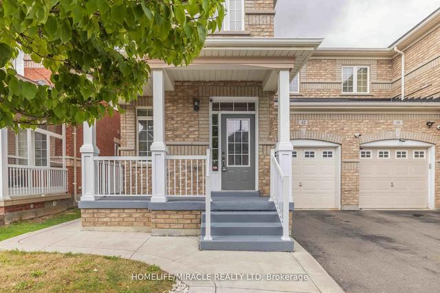 42 Amaryllis Dr, House semidetached with 3 bedrooms, 4 bathrooms and 3 parking in Brampton ON | Image 12