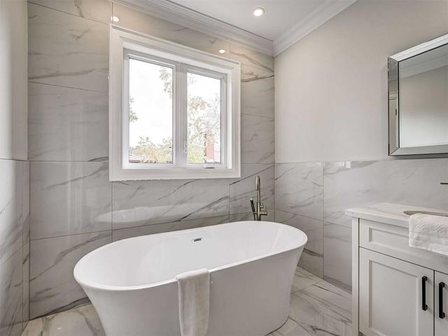 33 Brumwell St, House detached with 4 bedrooms, 5 bathrooms and 8 parking in Toronto ON | Image 22