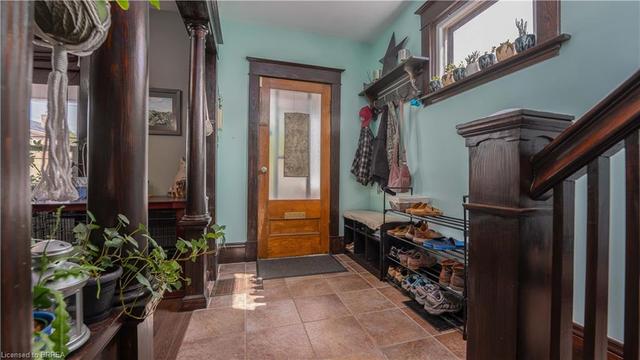 263 Darling Street, House detached with 3 bedrooms, 1 bathrooms and null parking in Brantford ON | Image 6