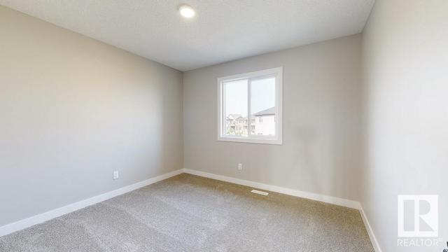 9822 225a St Nw, House detached with 3 bedrooms, 2 bathrooms and 4 parking in Edmonton AB | Image 37
