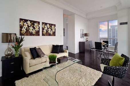 lph3101 - 35 Hayden St, Condo with 2 bedrooms, 3 bathrooms and 2 parking in Toronto ON | Image 2