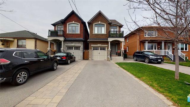 19 b Alan Ave, House detached with 4 bedrooms, 4 bathrooms and 3 parking in Toronto ON | Image 1