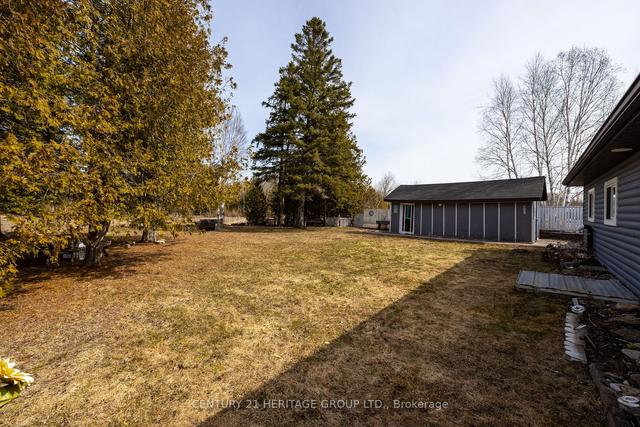 220 Mcguire Beach Rd, House detached with 3 bedrooms, 1 bathrooms and 8 parking in Kawartha Lakes ON | Image 20