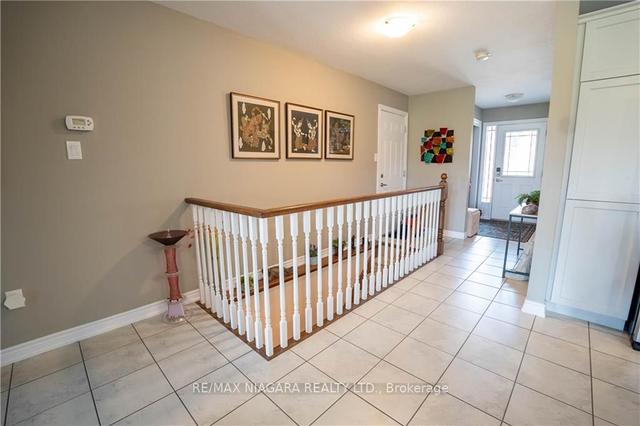 14 - 77 Avery Cres, House detached with 2 bedrooms, 3 bathrooms and 3 parking in St. Catharines ON | Image 10