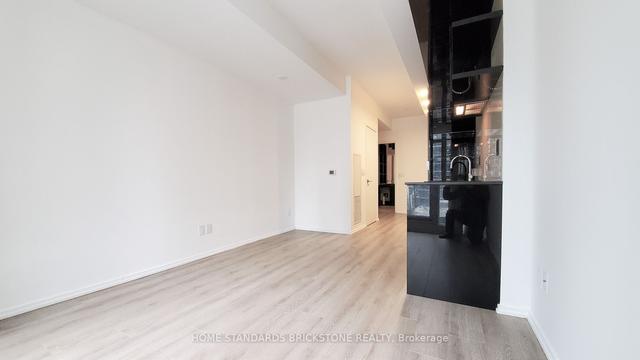 1805 - 70 Temperance St, Condo with 0 bedrooms, 1 bathrooms and 0 parking in Toronto ON | Image 9