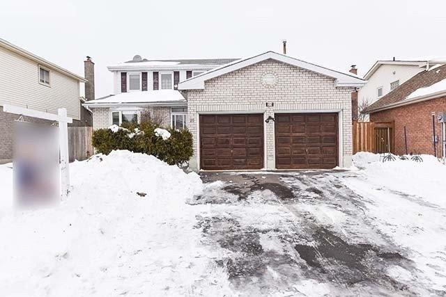 25 Mackay St, House detached with 4 bedrooms, 3 bathrooms and 4 parking in Brampton ON | Image 1