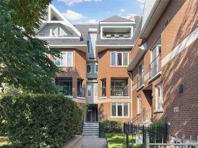 4 - 217 St. George St, Townhouse with 1 bedrooms, 1 bathrooms and 1 parking in Toronto ON | Image 3