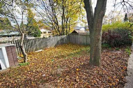 66 Shier Dr, House detached with 3 bedrooms, 2 bathrooms and 3 parking in Toronto ON | Image 9