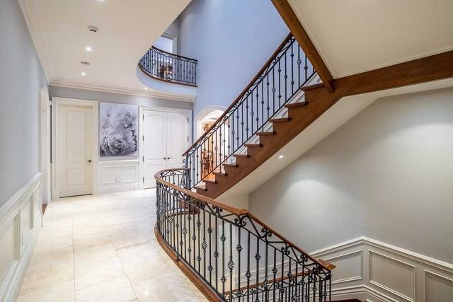 71 Plymbridge Rd, House detached with 5 bedrooms, 9 bathrooms and 6 parking in Toronto ON | Image 11