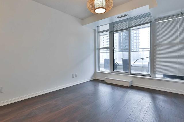 809 - 35 Bastion St, Condo with 2 bedrooms, 2 bathrooms and 2 parking in Toronto ON | Image 4