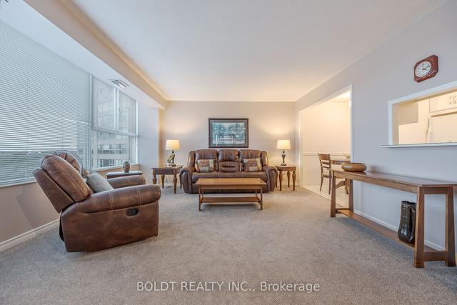 604 - 7 Gale Cres, Condo with 2 bedrooms, 2 bathrooms and 1 parking in St. Catharines ON | Image 3