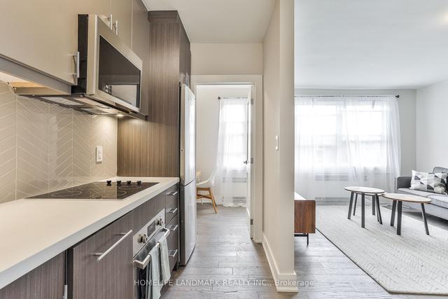 21 - 464 Spadina Rd, Condo with 3 bedrooms, 1 bathrooms and 1 parking in Toronto ON | Image 3