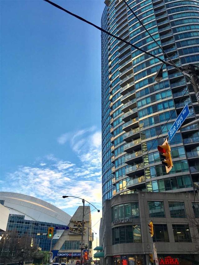 2202 - 361 Front St, Condo with 1 bedrooms, 1 bathrooms and 1 parking in Toronto ON | Image 15