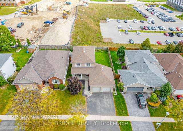 830 Stonegate Dr, House detached with 3 bedrooms, 3 bathrooms and 4 parking in Woodstock ON | Image 12