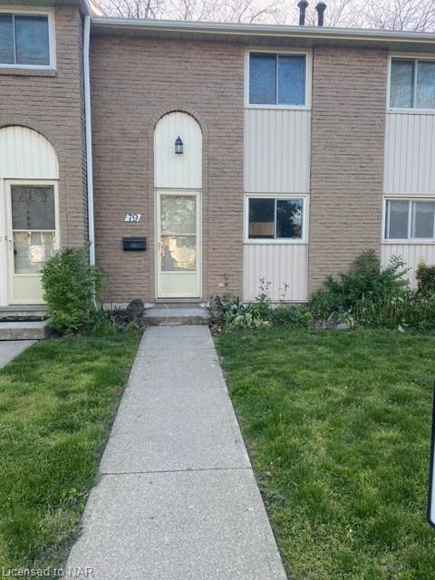 79 - 25 Linfield Drive, House attached with 3 bedrooms, 1 bathrooms and null parking in St. Catharines ON | Image 1