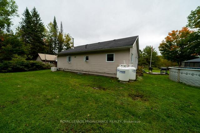 18776 Highway 41, House detached with 2 bedrooms, 2 bathrooms and 8 parking in Addington Highlands ON | Image 37
