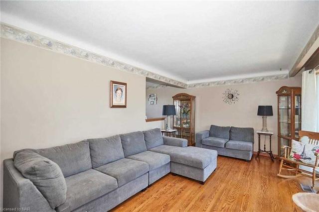 56 Sunnylea Dr, House detached with 3 bedrooms, 2 bathrooms and 3 parking in St. Catharines ON | Image 33
