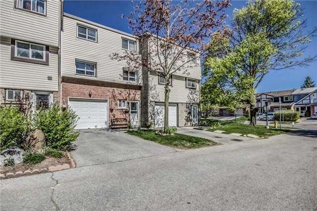 21 - 1655 Geta Circ, Townhouse with 3 bedrooms, 2 bathrooms and 1 parking in Pickering ON | Image 1