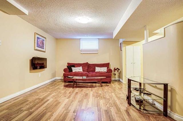 2405 Benedet Dr, House detached with 3 bedrooms, 4 bathrooms and 4 parking in Mississauga ON | Image 16