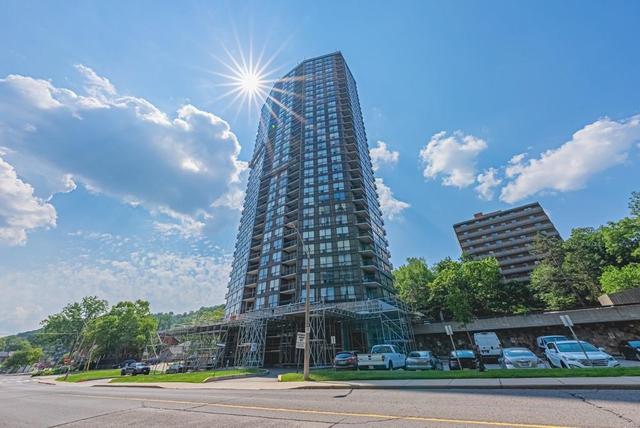 305 - 150 Charlton Avenue E, Condo with 1 bedrooms, 1 bathrooms and null parking in Hamilton ON | Image 2
