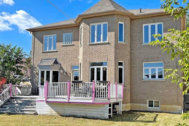 71 Lorraine Dr, House detached with 4 bedrooms, 5 bathrooms and 6 parking in Toronto ON | Image 32