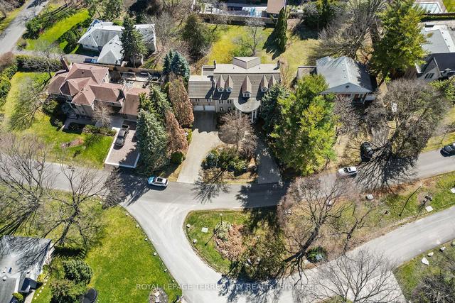 27 Sir Williams Lane, House detached with 4 bedrooms, 7 bathrooms and 6 parking in Toronto ON | Image 12