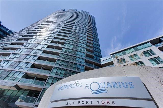 519 - 231 Fort York Blvd, Condo with 2 bedrooms, 2 bathrooms and 0 parking in Toronto ON | Image 1