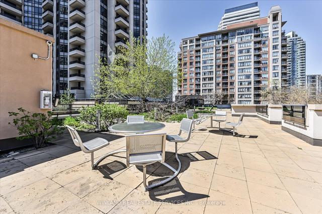 529 - 500 Doris Ave, Condo with 2 bedrooms, 2 bathrooms and 1 parking in Toronto ON | Image 26