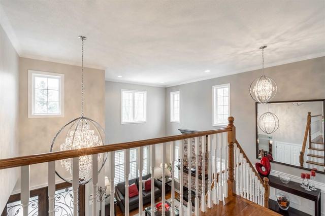1088 Sturbridge Dr, House detached with 4 bedrooms, 4 bathrooms and 6 parking in Burlington ON | Image 27
